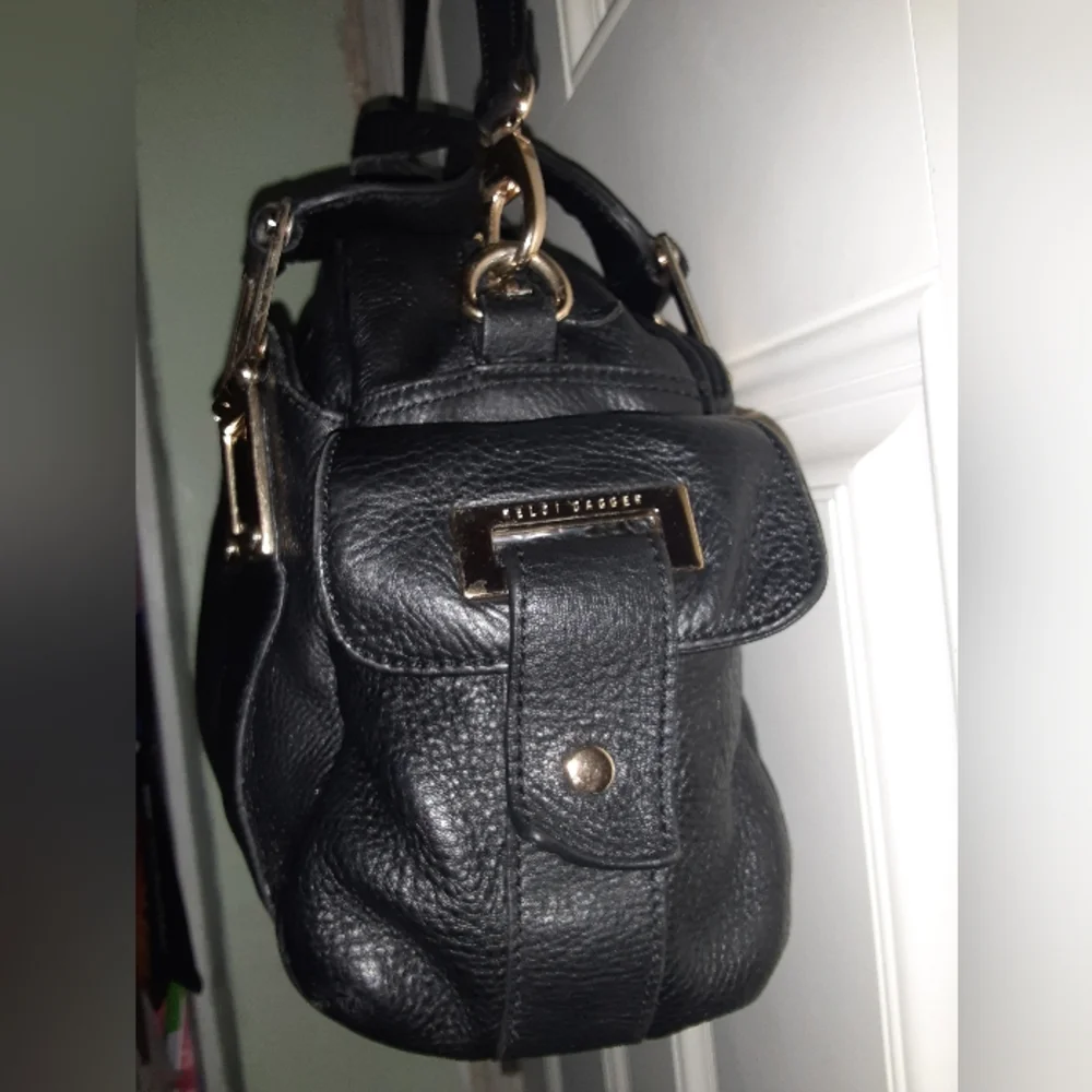 Kelsie Dragger Black Leather  Shoulder bag - Picture 13 of 15